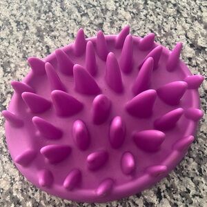 Puzzle Feeding Dish for Dogs and Cats